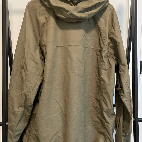 Burton Snowboard/ Ski jacket, XL, Olive green canvas - Picture 2 of 7